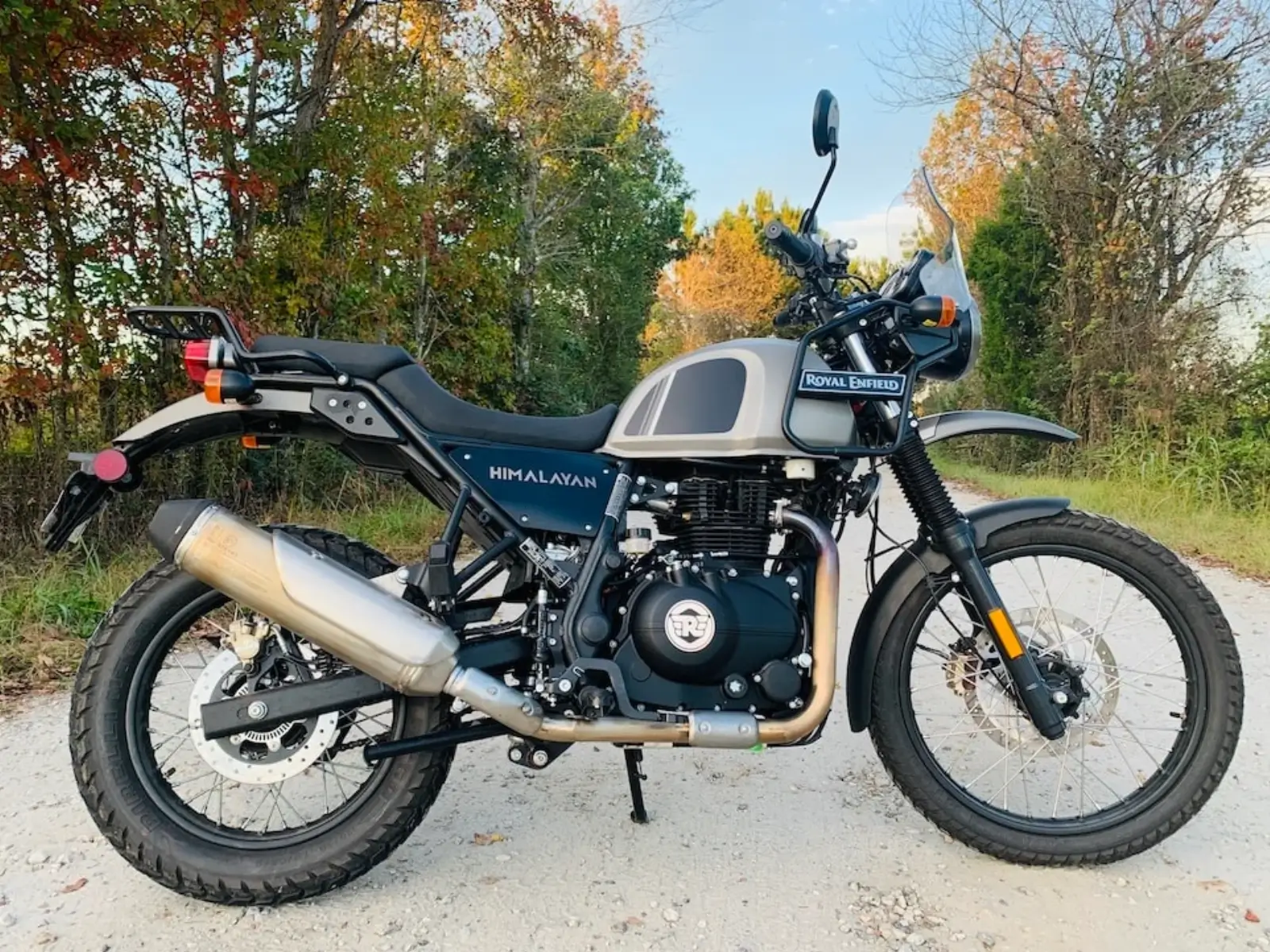 Royal Enfield Himalayan 411cc bike on rent in Rishikesh for mountain trips Kedarnath Leh Ladakh