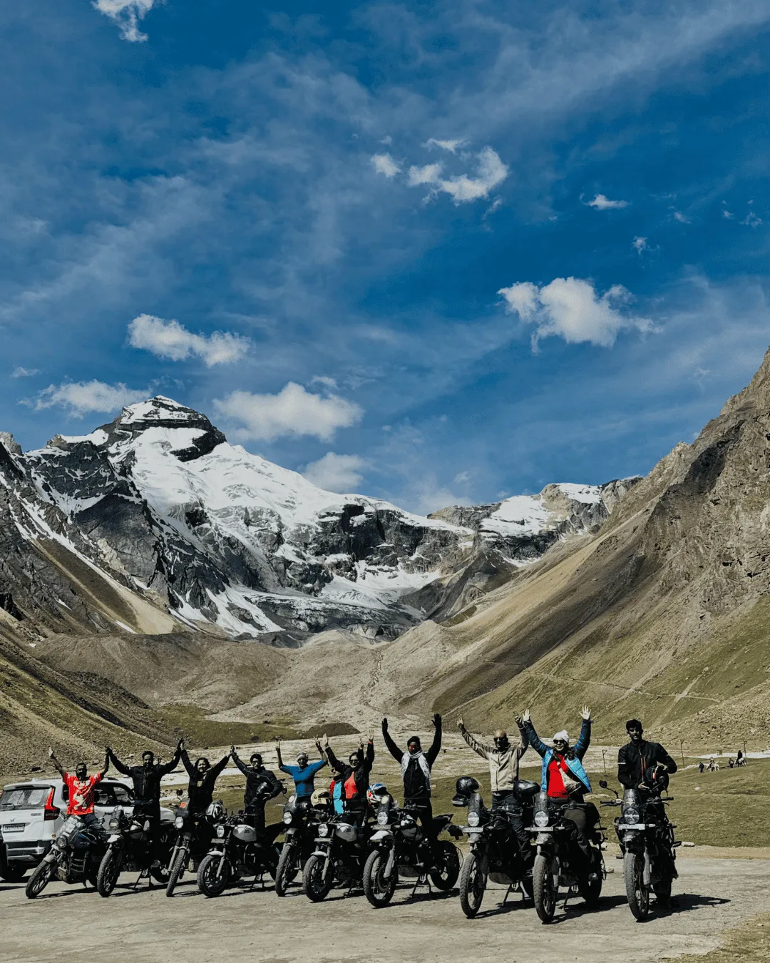adi kailash om parvat bike tour